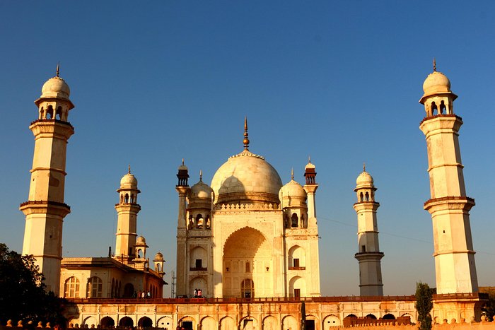 commercial laundry franchise